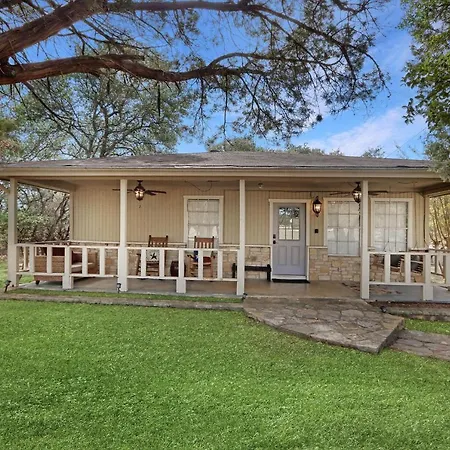 Meadow Creek Cottage-2